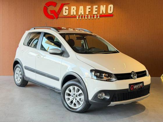 VOLKSWAGEN CROSSFOX 1.6 MI FLEX 8V 4P MANUAL